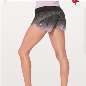 BLACK AND WHITE (NOT pink) LULULEMON SHORTS SIZE 2